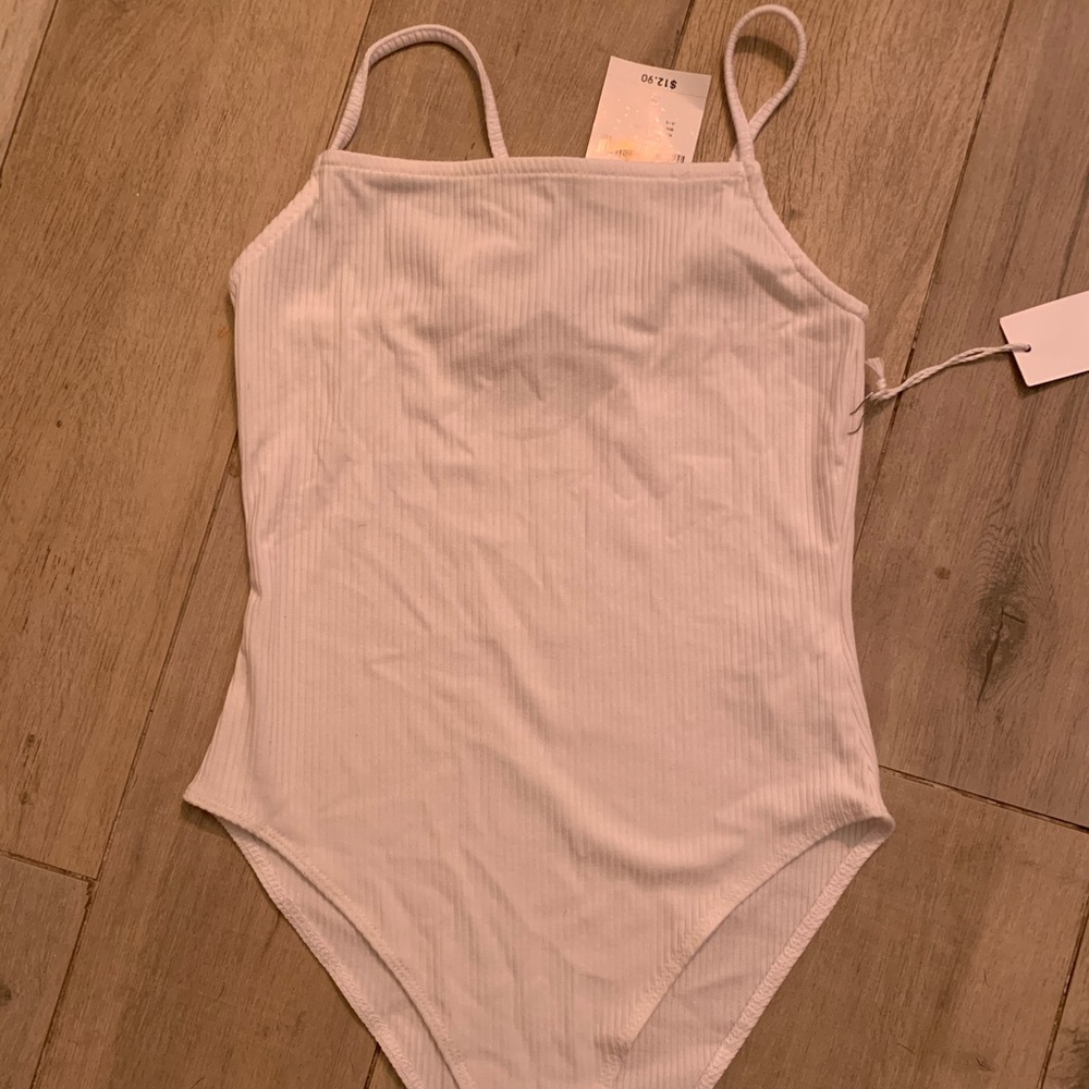 Forever 21 White Body Suit Size:S